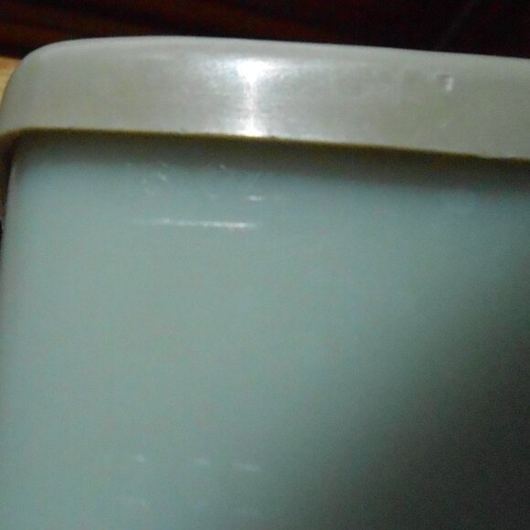 VTG Small White Mini 16oz Pouring Pitcher w/Tan Lid Handle Spout & Seal-1 Pint - Picture 6 of 6